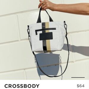 Aloha Collection Crossbody Lux Bag in Le Voyageur